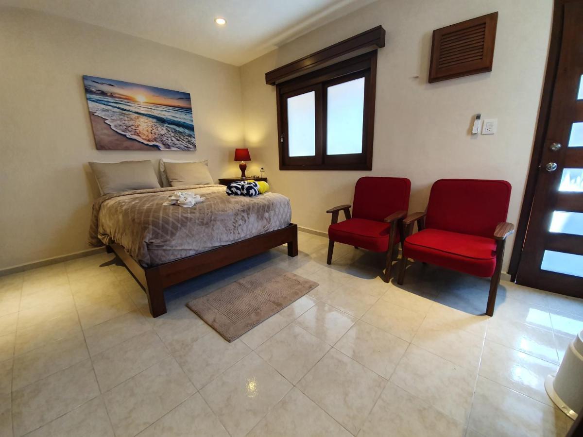 Coralito Malecon Luxury Studio Ісла-Мухерес Екстер'єр фото